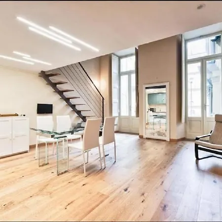 Garibaldi New טורינו